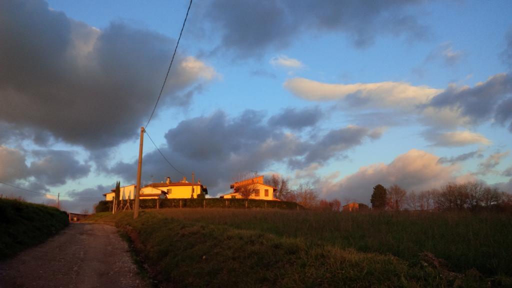 Penzion Agriturismo Le Caselle Cerbaia Pokoj fotografie